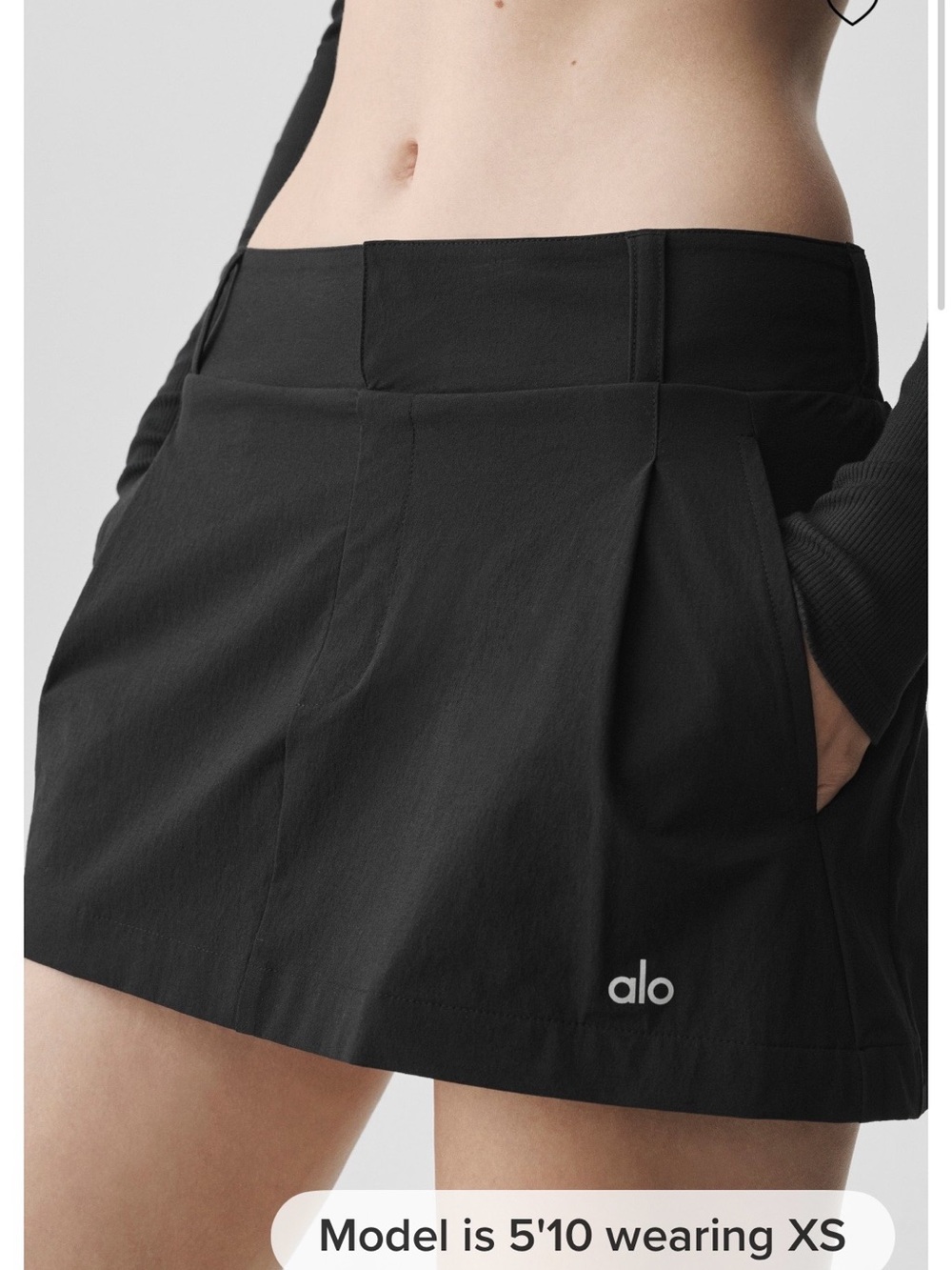 ALO Yoga Black Fan club mini skirt